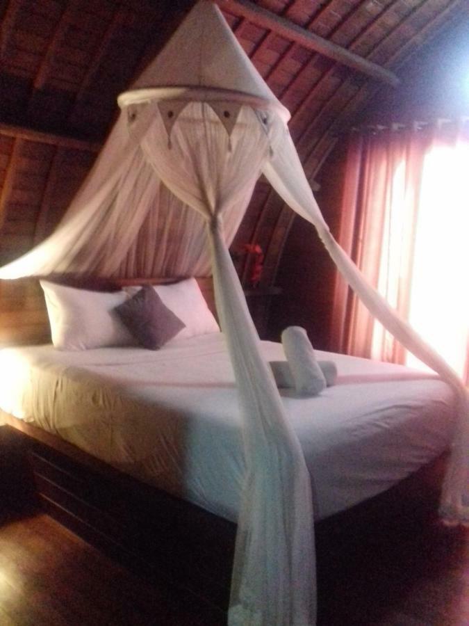 Bamboo Bungalow Jungle View Batununggul Εξωτερικό φωτογραφία